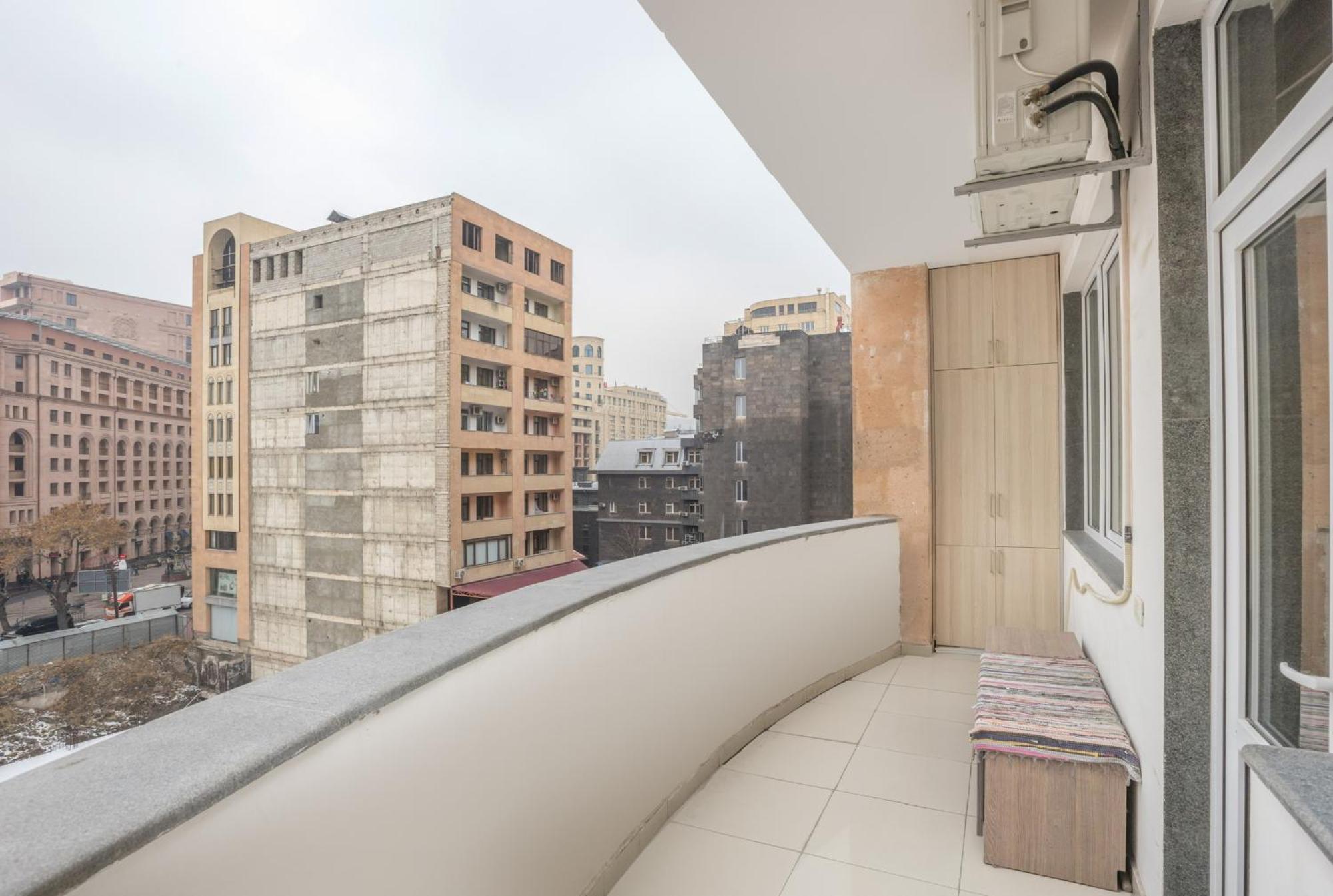 2 Bedrooms 2 Bathrooms Large And Lux Apartment Best Location يريفان المظهر الخارجي الصورة